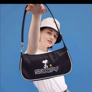 Snoopy Peanuts shoulder bag New with tags